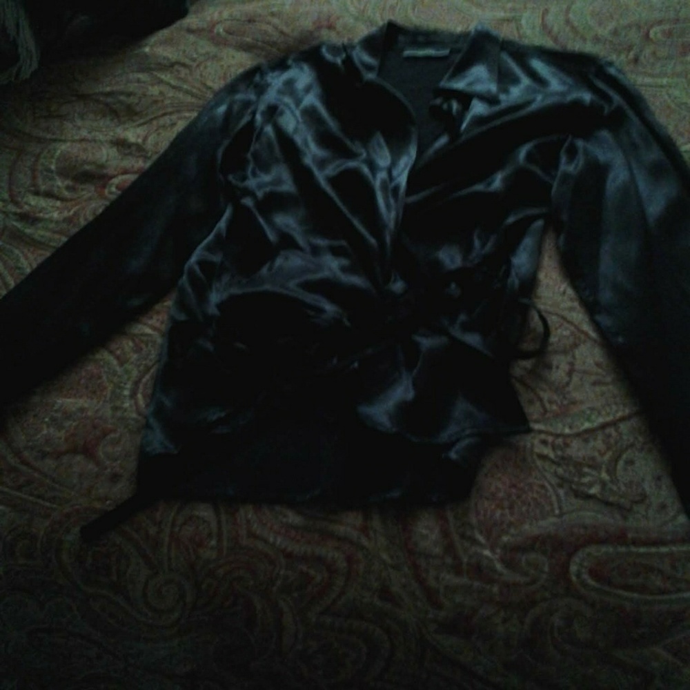 Blouse - Picture 2 of 4